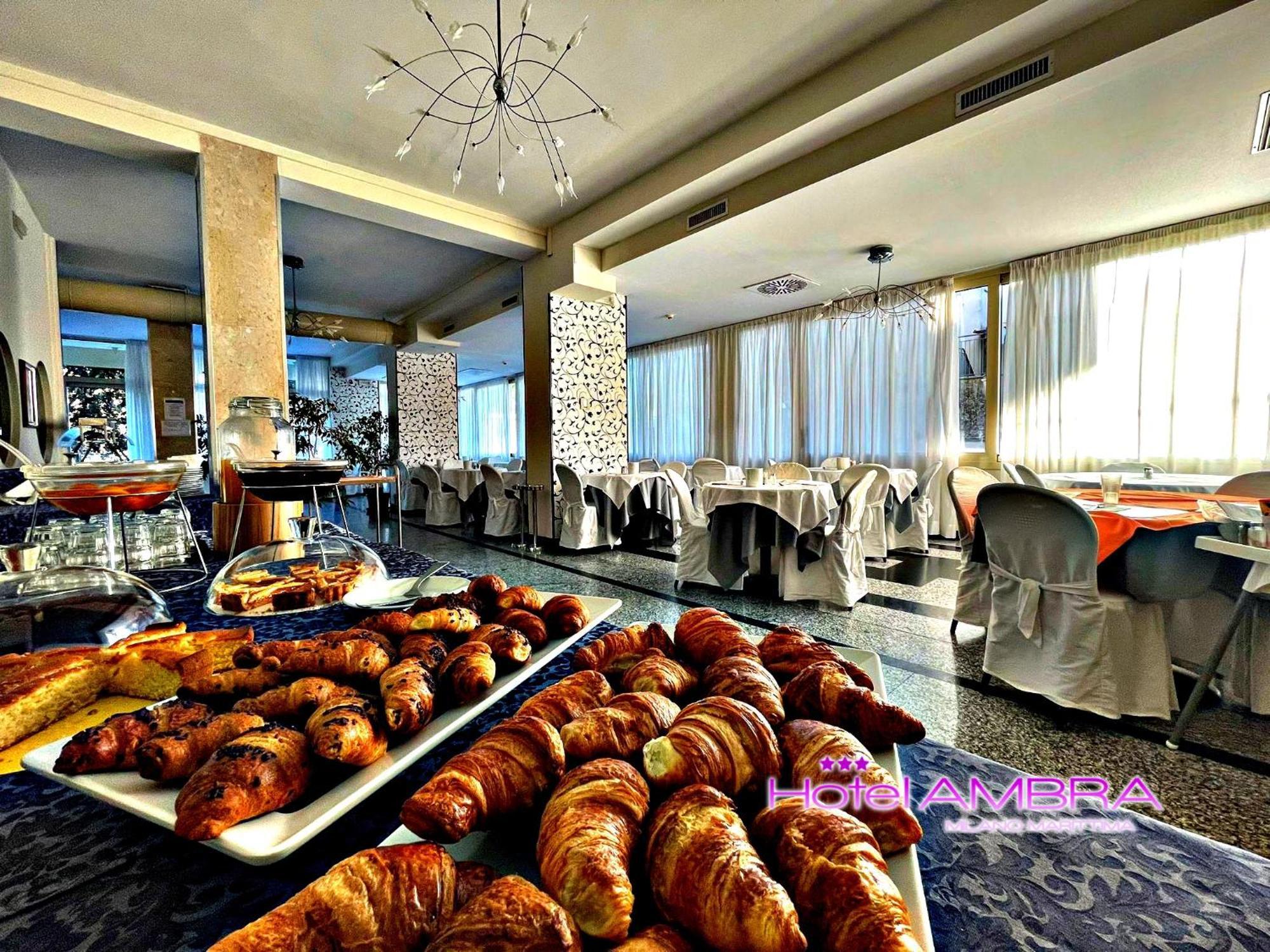Hotel Ambra Milano Marittima Eksteriør billede