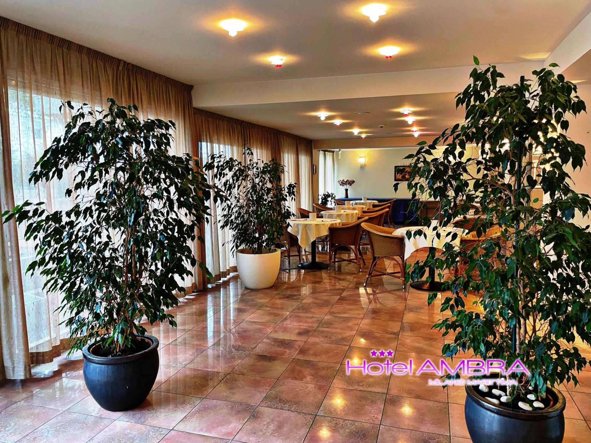 Hotel Ambra Milano Marittima Eksteriør billede
