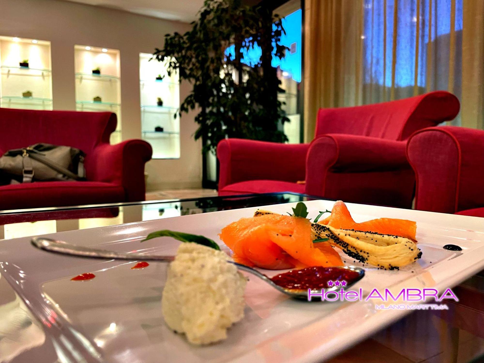 Hotel Ambra Milano Marittima Eksteriør billede
