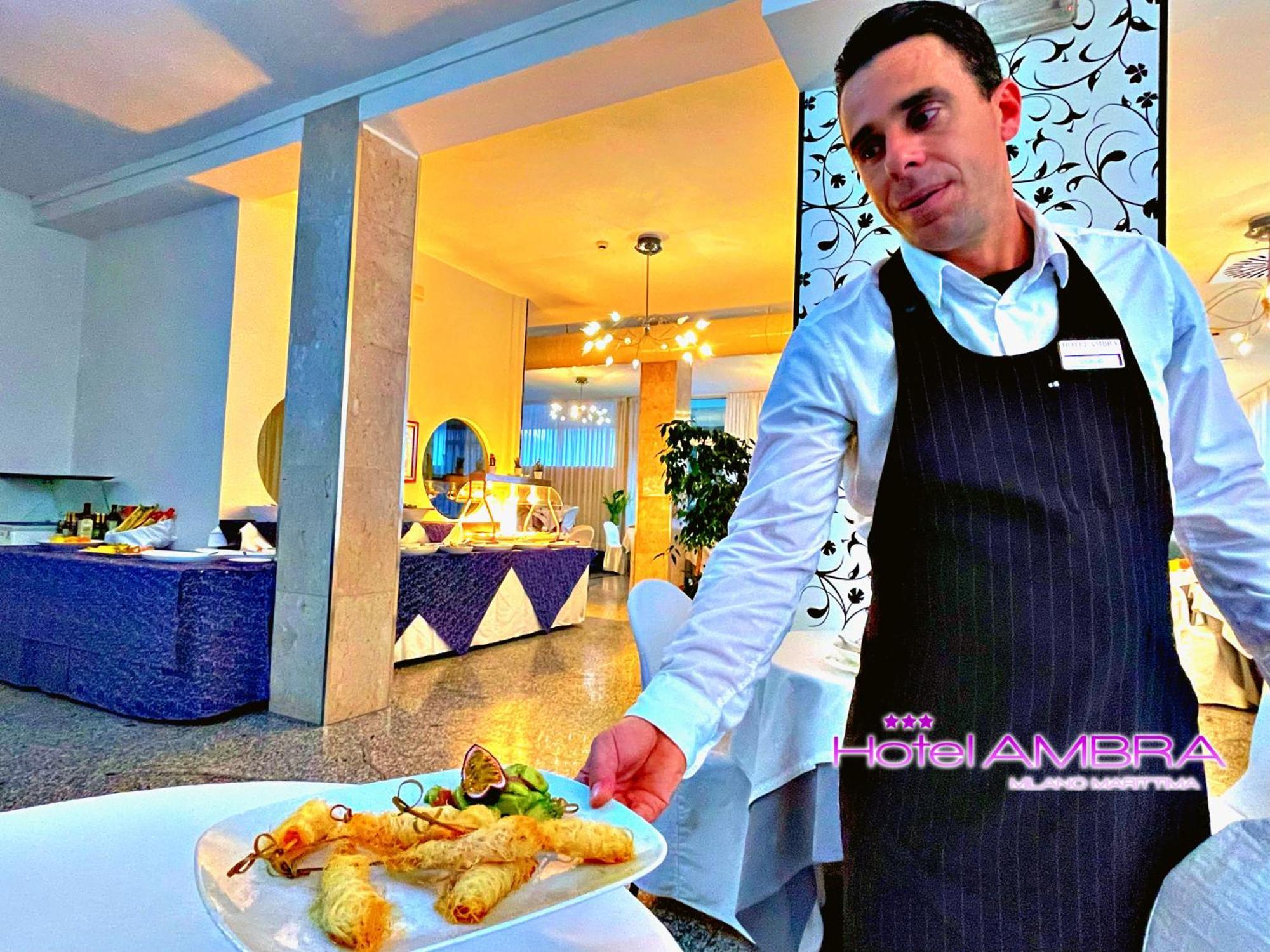 Hotel Ambra Milano Marittima Eksteriør billede