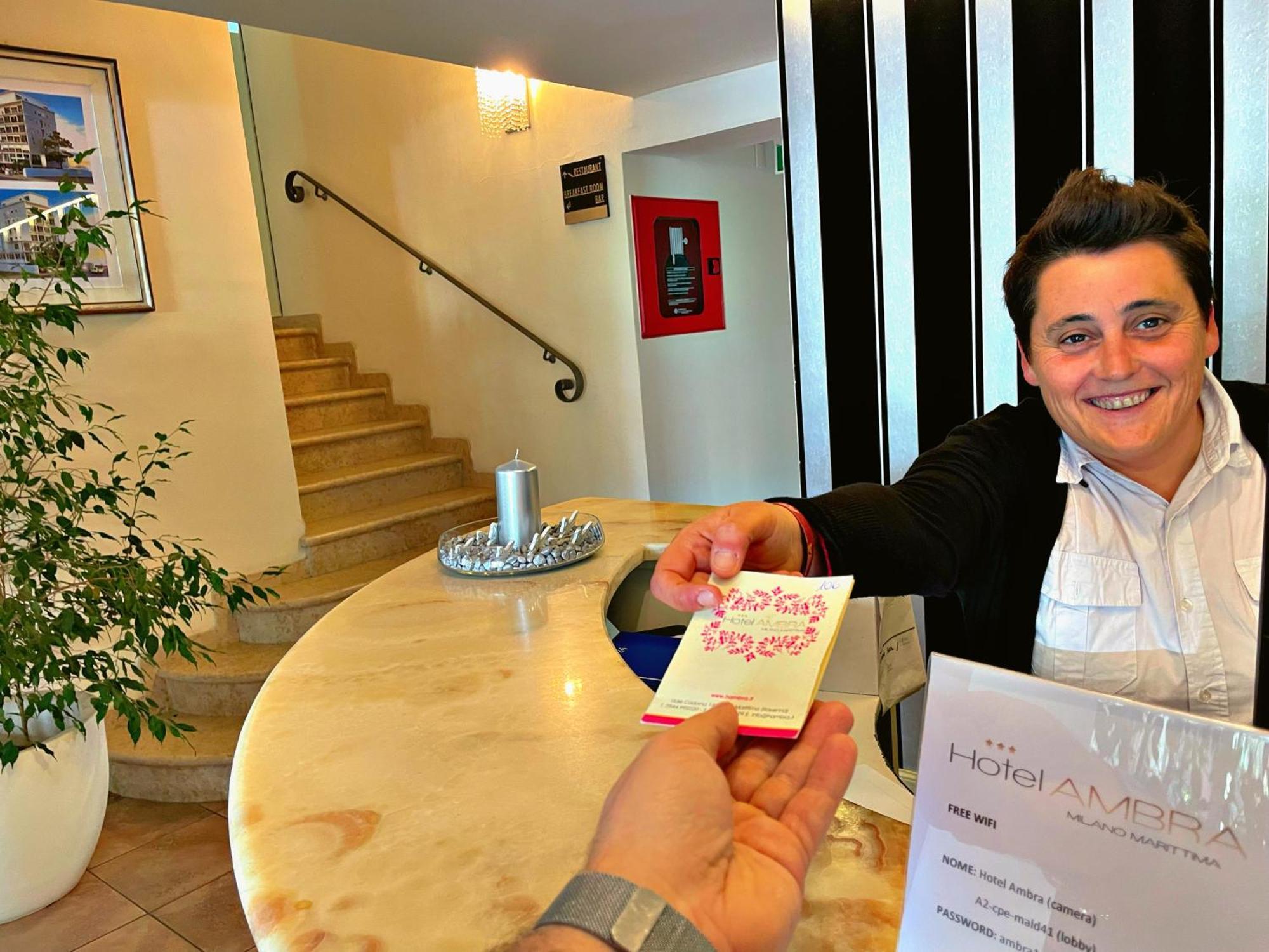 Hotel Ambra Milano Marittima Eksteriør billede
