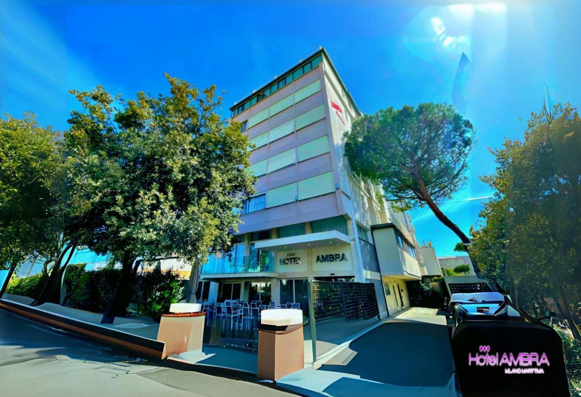 Hotel Ambra Milano Marittima Eksteriør billede