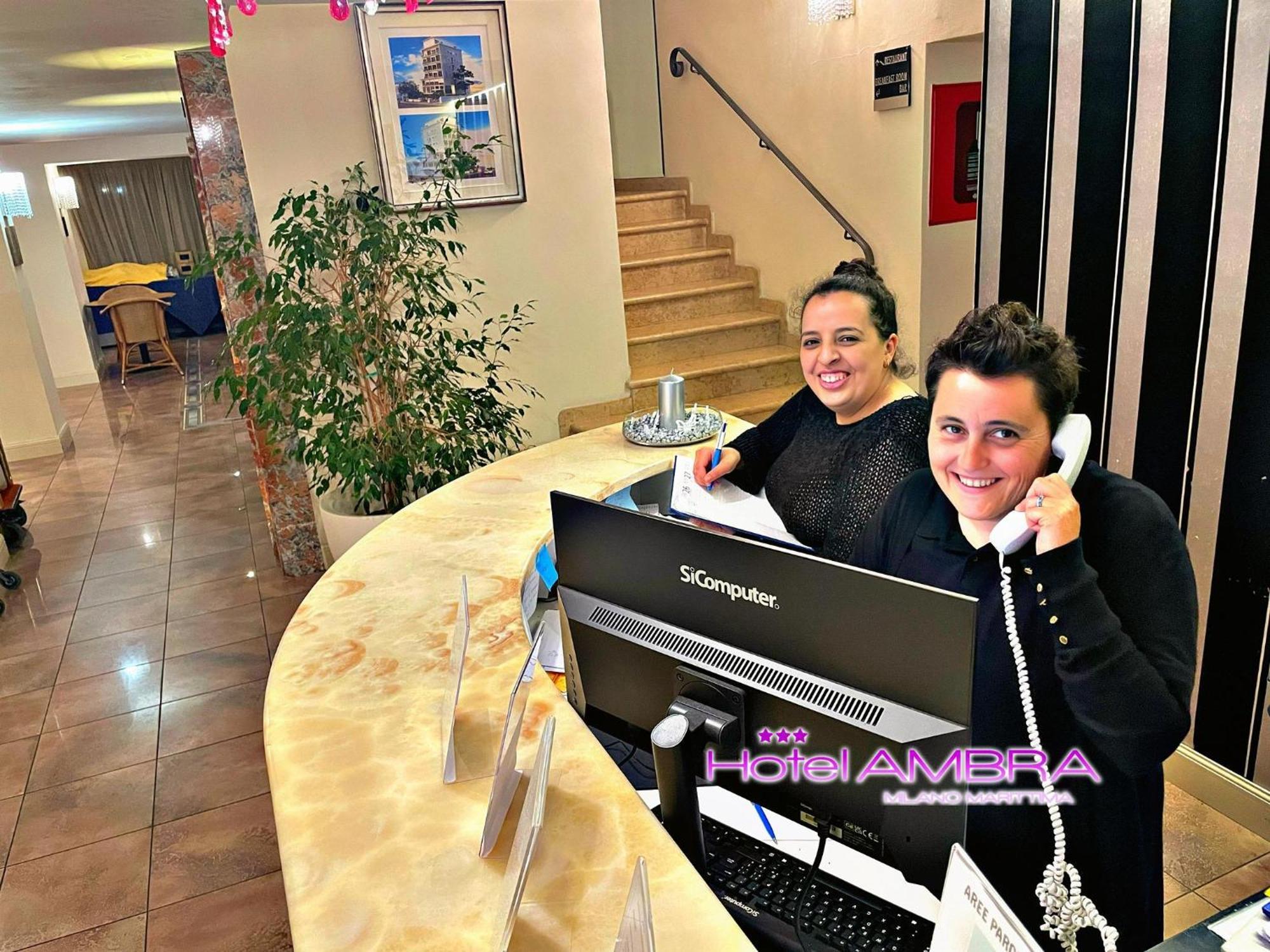 Hotel Ambra Milano Marittima Eksteriør billede